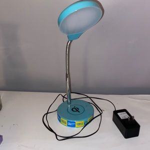 USB lamp works great